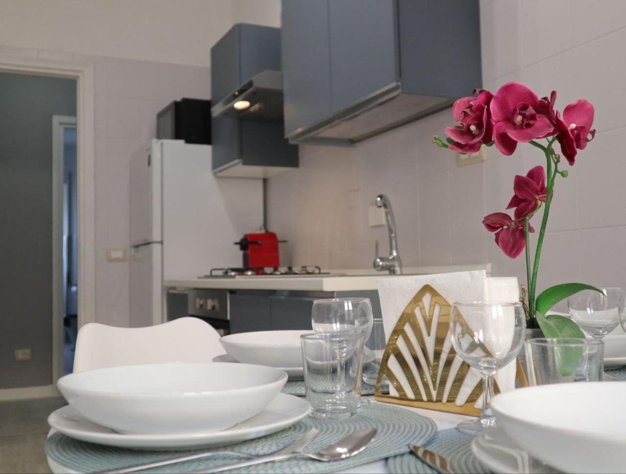 Sara'S Home - Modern Apartment Near Metro, Perfect For Families And Groups In Rome Luaran gambar